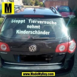 Stoppt Tierversuche
nehmt Kinderschänder